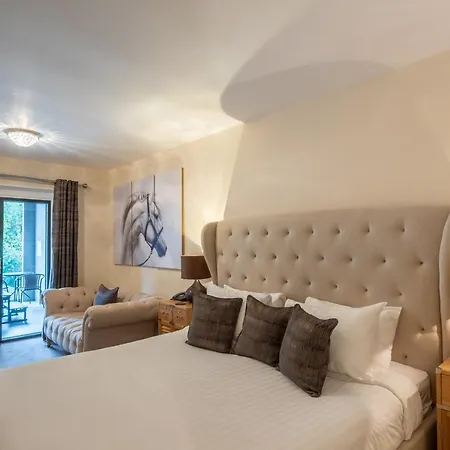 Hotel Lakes & Bowness-on-Windermere