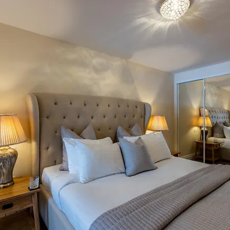 Hotel Lakes & Bowness-on-Windermere