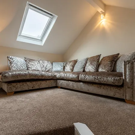 Hotel Lakes & Bowness-on-Windermere