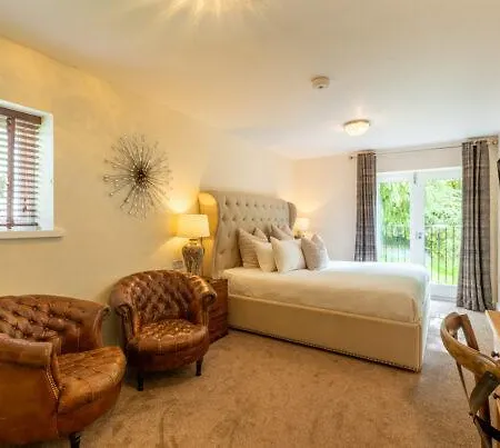 Hotel Lakes & Bowness-on-Windermere